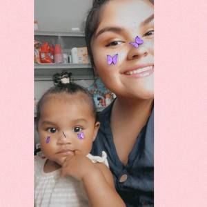 Meet your Posher, Danielle